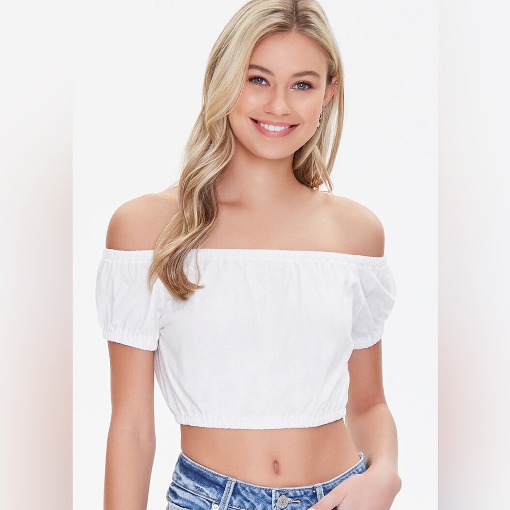 NWOT Forever 21 Off The Shoulder Crop Top White